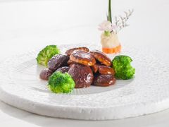 鲍汁焗香菇-弘馆·镜湖印象