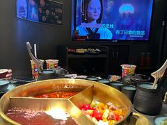 -湊湊火锅·茶憩(合生汇购物中心店)
