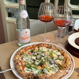 就在中央大街·哈尔滨人都知道的西餐厅～