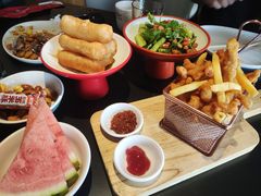 -辣尚瘾·烤鱼·新川菜(交大直营店)