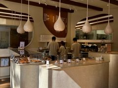 -VERIE BAKEHOUSE