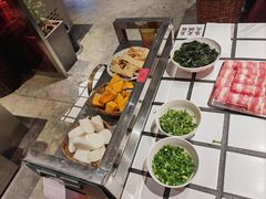 -朱光玉火锅馆(小寨原力场店)