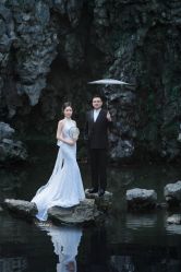 -雪中彩影婚纱摄影·微光艺术中心