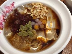 -渝是乎酸菜鱼(龙旗购物中心店)