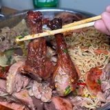 成都人出来解释下，秋冬最爱款…