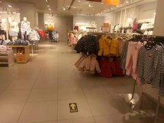 -H&M(华润万象城店)