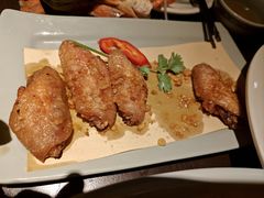 -大头虾越式风味餐厅(光明广场店)