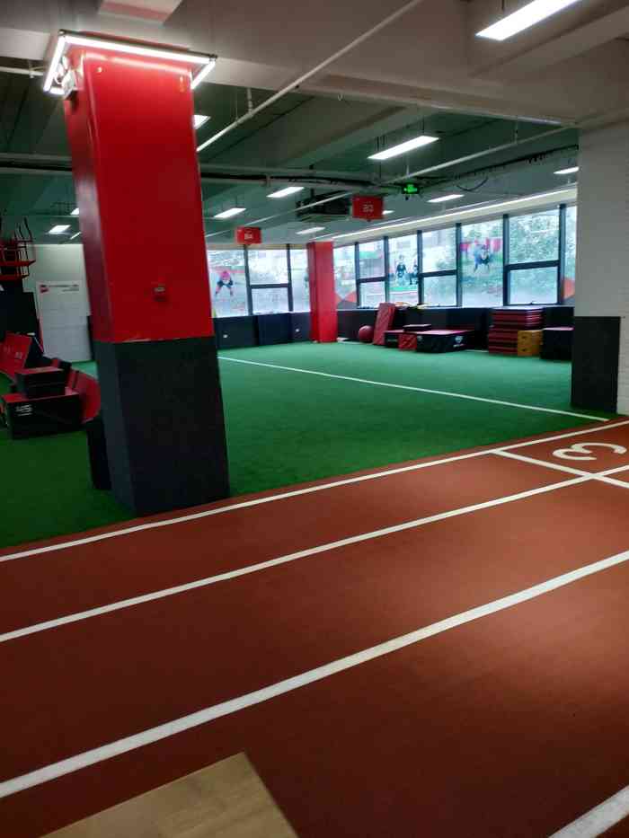 赫石少儿体能馆(天竺店)-"从三岁多就在这儿练体能了,今天都上小学了.