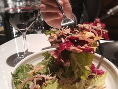 -wineapp葡萄酒餐吧(外滩金融中心店)