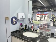 -即刻健身馆(对外经贸店)