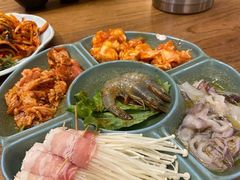 -金石青云炭火烤肉店(中房上东花墅店)