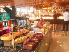 自助取餐区-南昌绿地华邑酒店·鲜艳全日餐厅