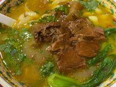 -金杨拉面王小吃面馆·牛三宝面·红烧牛肉粉