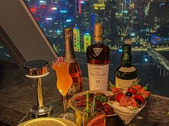-苏丝的天空高空酒吧Suzie's Sky Bar