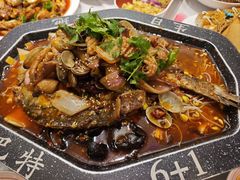 -巴特餐饮6加1音乐餐吧·新疆菜