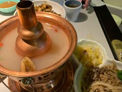 酸菜涮牛肚-额娘·现烙春饼烤鸭(太原总店)