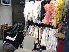 -海马体照相馆(万菱汇店)