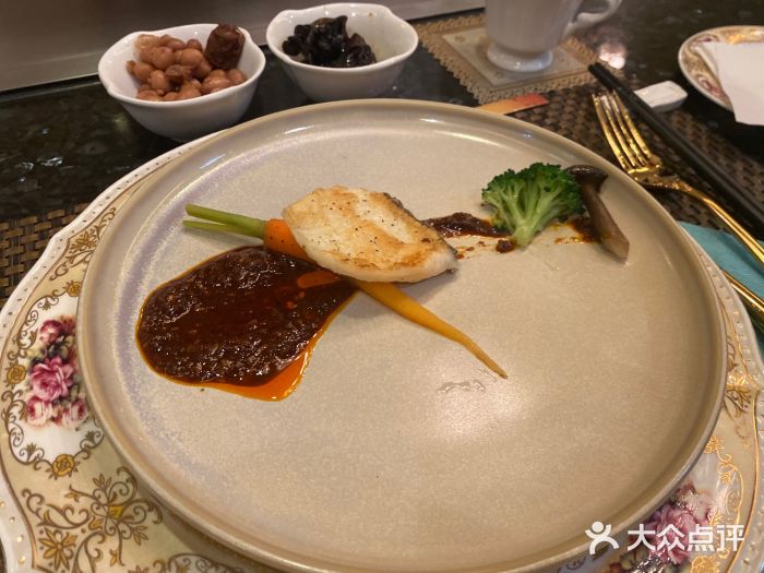 丹鼎铁板料理图片