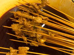 -拈签一笑黄牛肉辣卤串串