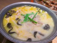 -蜜桃餐厅·伴山(绿宝广场店)