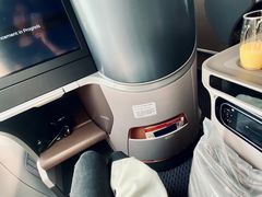 -新加坡航空公司(ION)