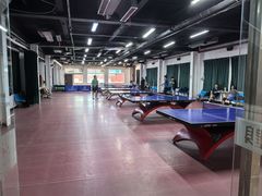 -健龙森俱乐部·游泳·健身·羽毛球综合体育馆
