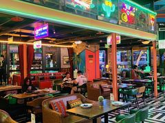 -Famous肥猫墨西哥音乐餐吧(五棵松华熙LIVE店)