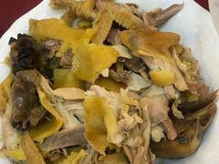 -钱大妈海鲜饭店(保利林语店)