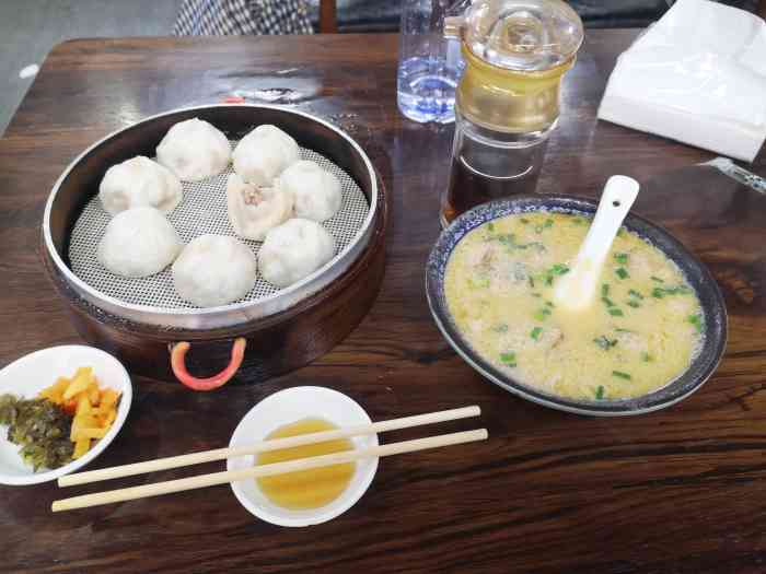 包笼天下(塘萍路店)-"小区附近的早餐店里比较热闹的一家.乱中有.