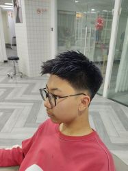 -米娜护肤造型