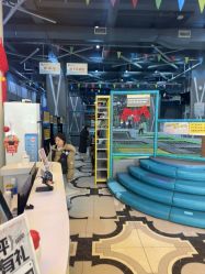 -反弹蹦床公园·亲子乐园·团建·派对(尚品奥莱店)