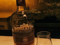 -城墙外BAR