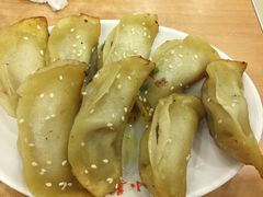 -小姜锅贴(凤凰街店)