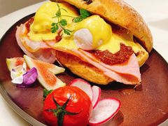 -théATRE茶聚场·餐厅(环球金融中心店)