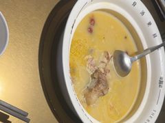 -猪无忌·专做猪肚包鸡20年(乐峰广场店)