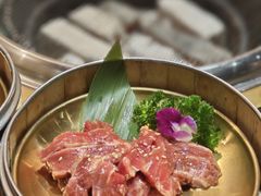 -何发发和牛烧肉·鳗鱼榴莲放题自助(乐峰广场店)