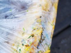 -正宗杂粮煎饼香软鸡蛋饼