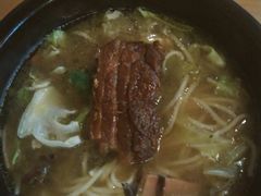 -咱家王新国把子肉(县东巷店)