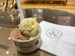 -VENCHI 闻绮(上海佛罗伦萨小镇店)