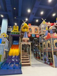 -meland亲子乐园•派对•研学(苏州悠方购物中心店)