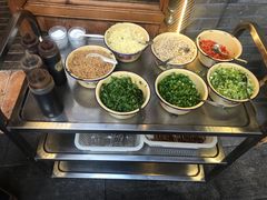 -拈签一笑黄牛肉辣卤串串
