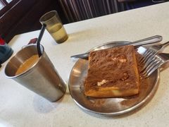 -潮庭港式茶餐厅·熊仔奶茶(同济广场店)