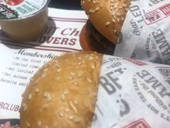-The Habit Burger Grill 哈比特汉堡(爱琴海店)