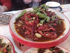 -海盗船. 龙虾烧烤. 酒馆