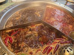 -廖掌柜·重庆鲜货火锅(上海首店)