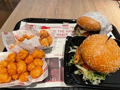 -The Habit Burger Grill 哈比特汉堡(复兴soho店)