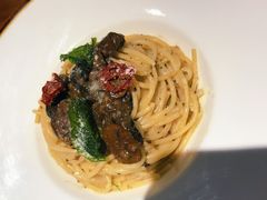 牛肝菌奶油意面-POKEE VIA&Brunch·维娅(重庆来福士店)