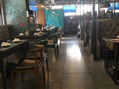 大堂-鸣记脆皮烤鱼·海鲜烤鱼(三八广场店)