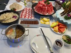 -德天肥牛海鲜火锅(龙吟坊店)
