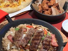 -必胜客(阿罗海店)